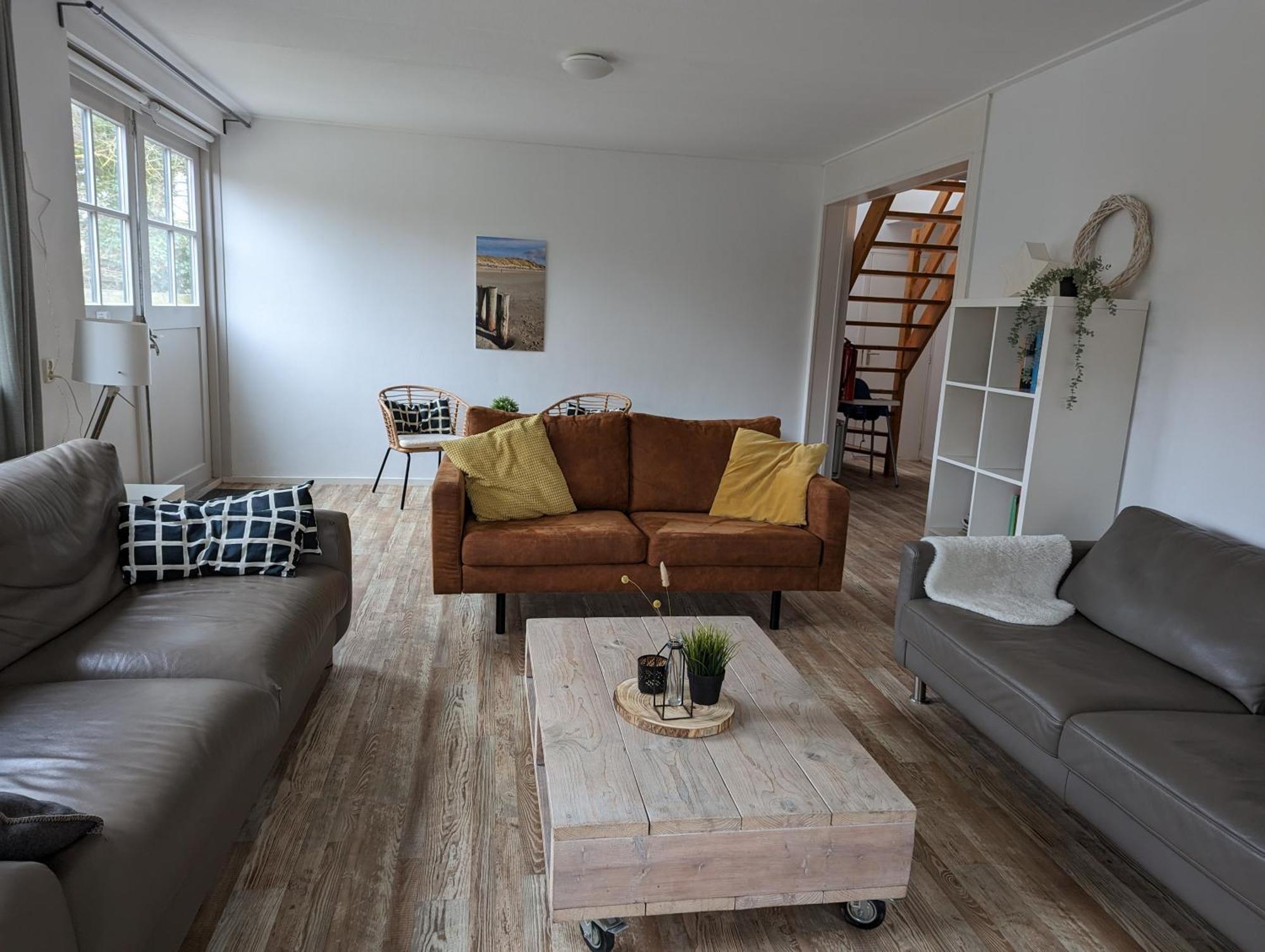 Noorderzon Appartement Buren  Buitenkant foto