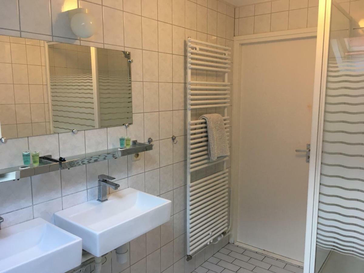 Noorderzon Appartement Buren  Buitenkant foto